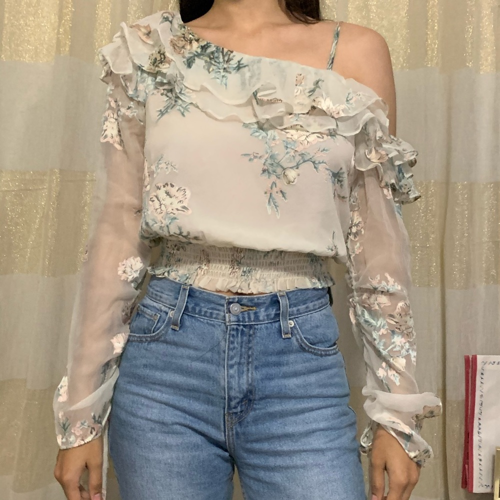 ASTR the label ruffle blouse